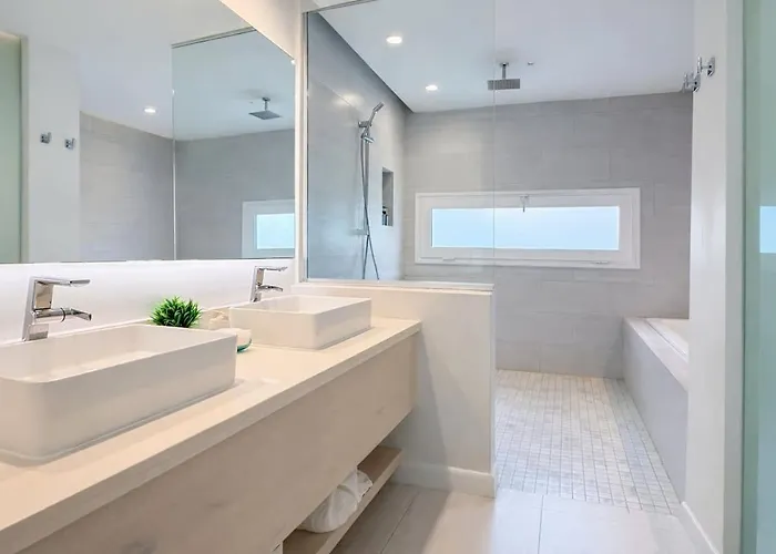 Luxury 9 Bedroom Beachfront In Jamaica * Ocho Rios