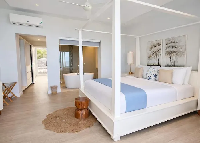Villa Luxury 9 Bedroom Beachfront In Jamaica Ocho Rios